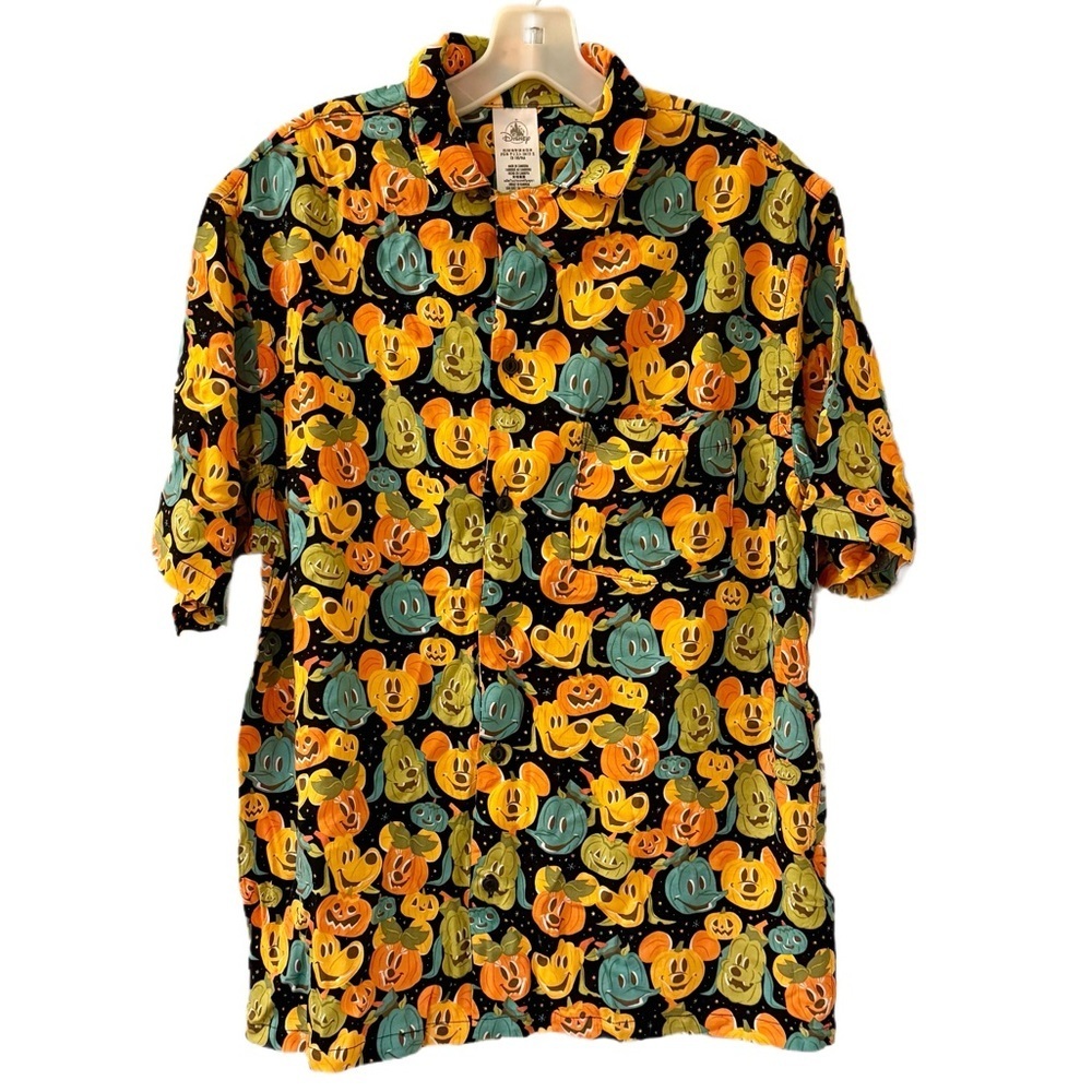 Men’s Disney Halloween Themed Button Down Shirt - Size M - NWT